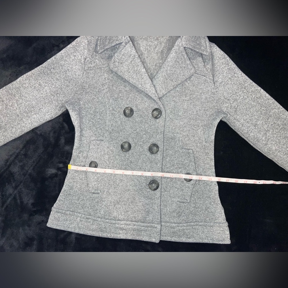 Coat - Picture 9 of 13